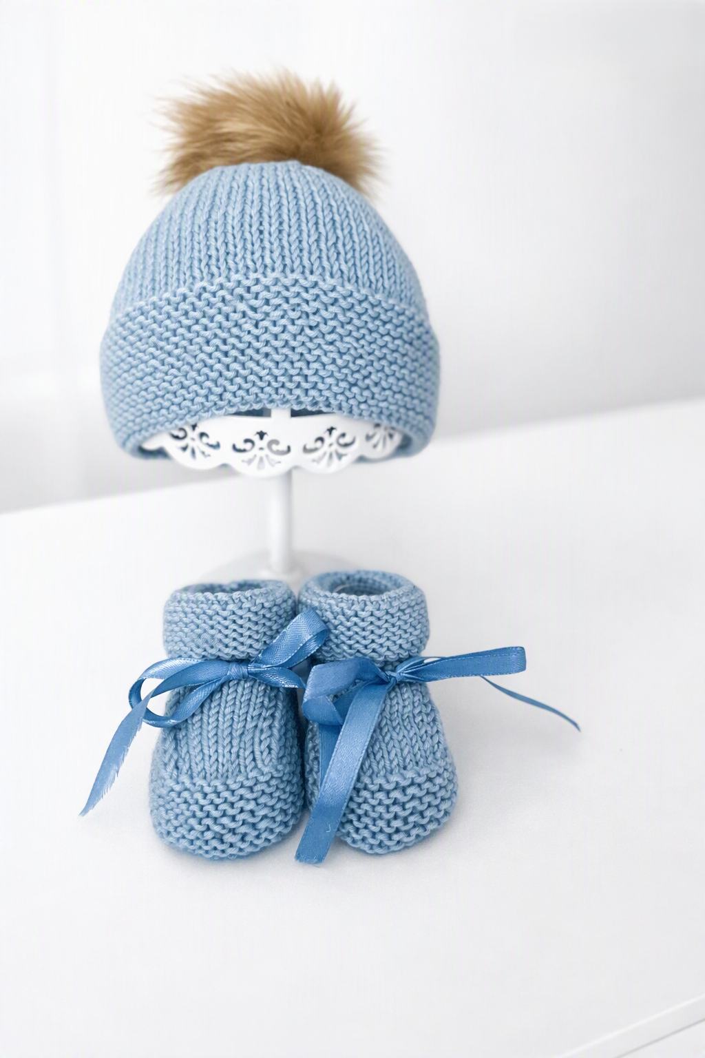 Luxury Cashmere/Merino Baby Booties and Hat Set, Baby Blue, 0-3 Months