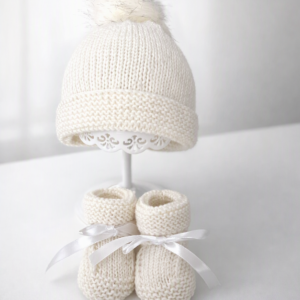Luxury Cashmere/Merino Baby Booties and Hat Set; White; 0-3 Months